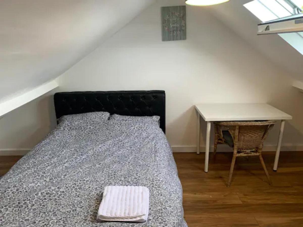 Modern 5 Bedroom Family House - 18 Mins To Station Londres Extérieur photo